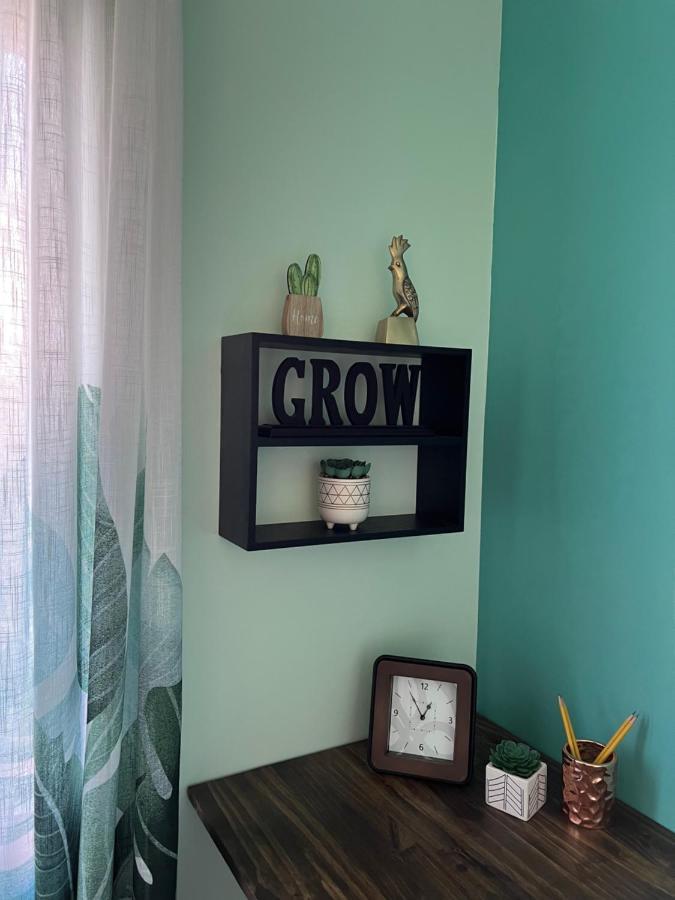 Cozy Loft With Parking And Private Patio W/ Grill Apartment Wilmington Bagian luar foto